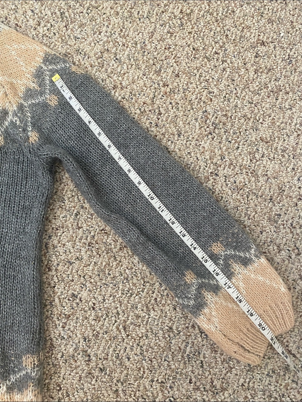 Unbranded 100% Mohair Cozy Grey and Beige Fair Isle Sweater Cottage-core - Picture 5 of 5